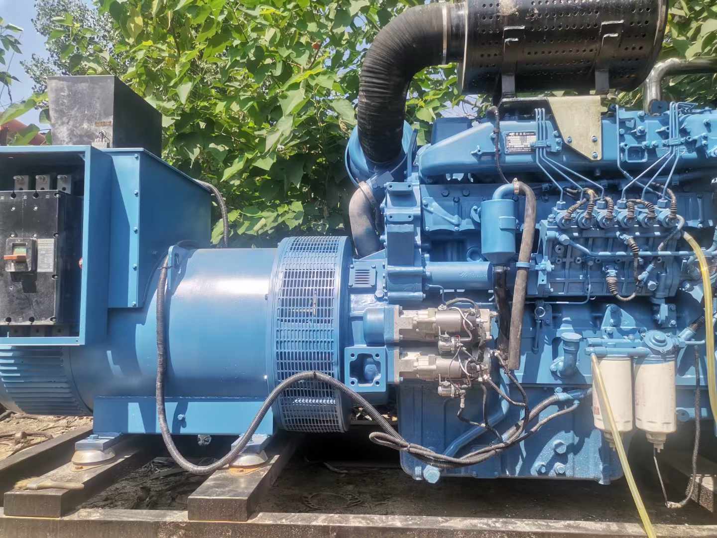 府谷详细说明降低 800kW 柴油发电机输出电流波动的方法