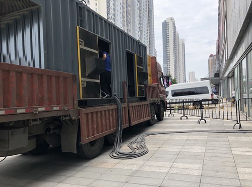 府谷柴油发电机空气滤清器在不同季节的更换周期是否有差异？