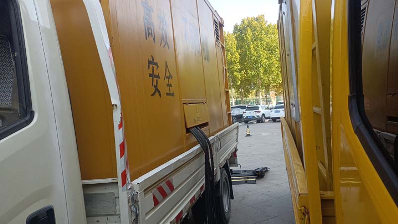 府谷如何判断柴油发电机组和UPS电源的切换时间是否符合要求？